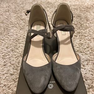 EUC size 7 Cole Haan suede gray espadrilles